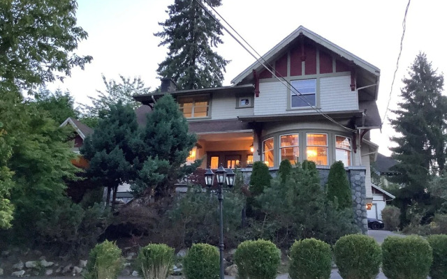 Suite Smart Shaughnessy