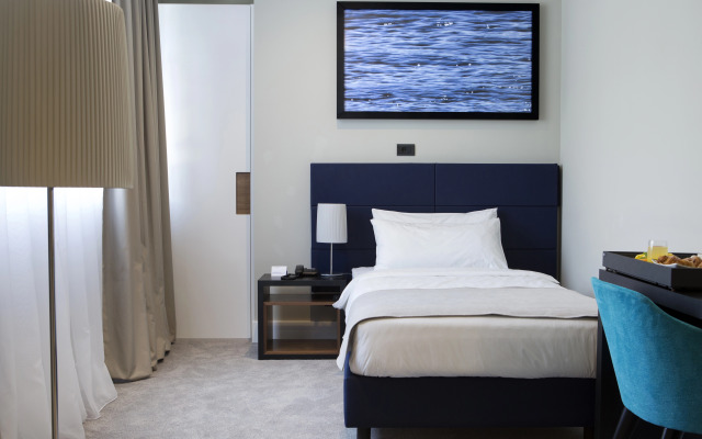 Marvie Hotel & Health