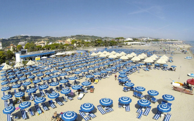 Tortorella Inn Resort