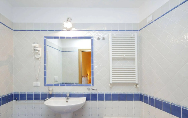 Aventino Piramide apartments - Historical area