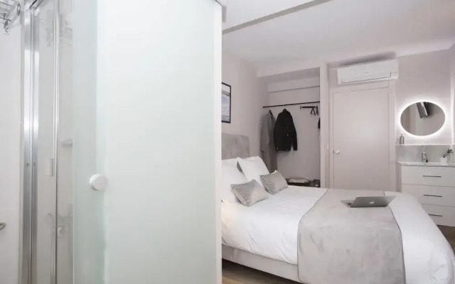 Palacios Rooms by SingularStays