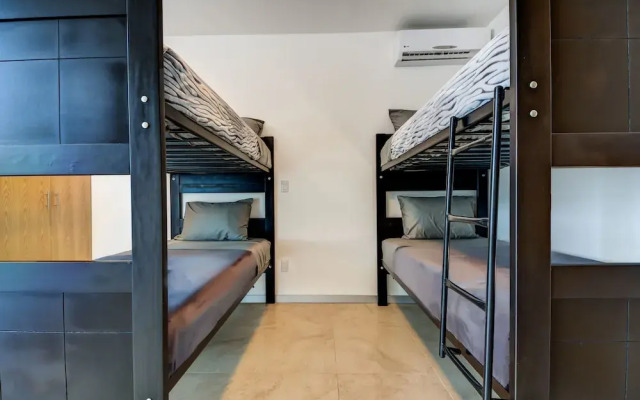 Atthakan 3 bedroom apartment sleeps 10