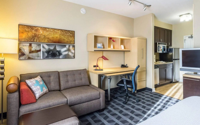 Marriott TownePlace Suites Dayton North