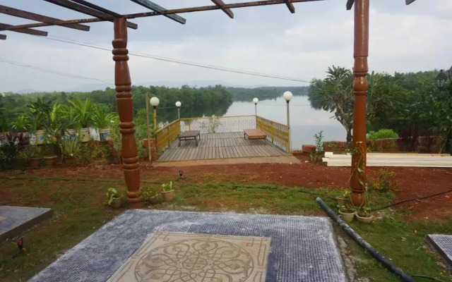 Sona Villa The Lake Chalet