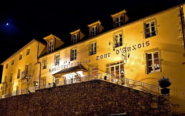 hotelImage