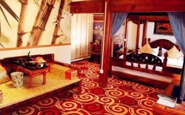 Indulged in Lijiang Inn