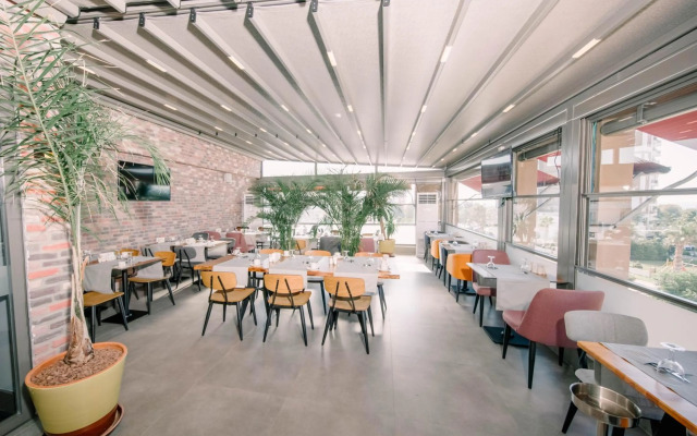 Laren Sea Sıde Hotel & Spa