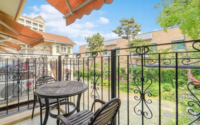 Daecheon Swiss Chalet Spa Pension