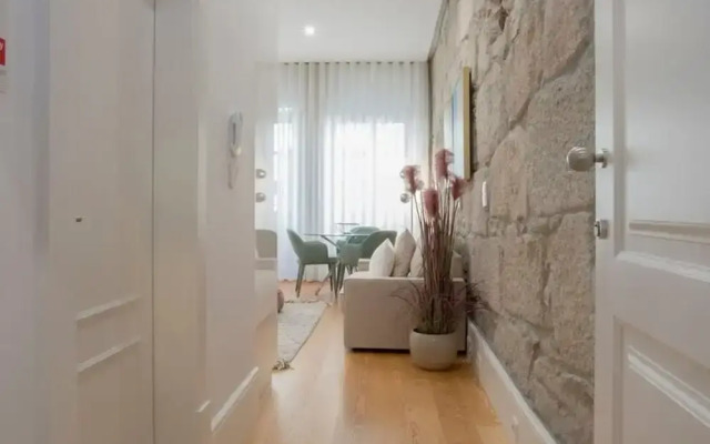Liiiving in Porto Downtown Luxury Apartment 1R