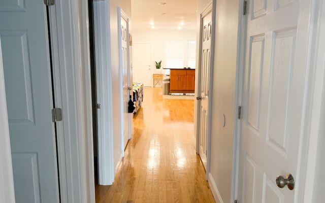 Stunning 3bd/3ba in Jamaica Plain Near the Trains #2