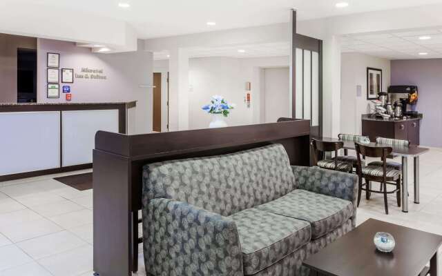 Microtel Inn & Suites by Wyndham Elkhart