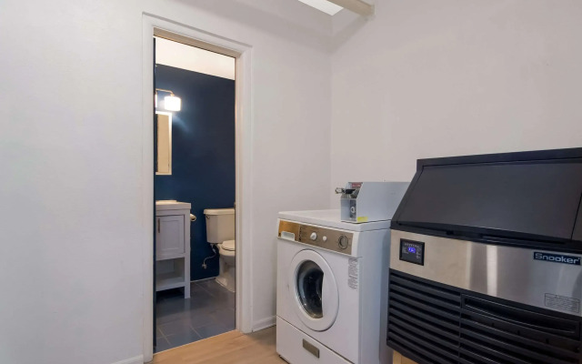 Rodeway Inn & Suites Sidney Historic Downtown I-80