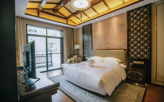 Xinhualian Lv Xin Gu Hotel