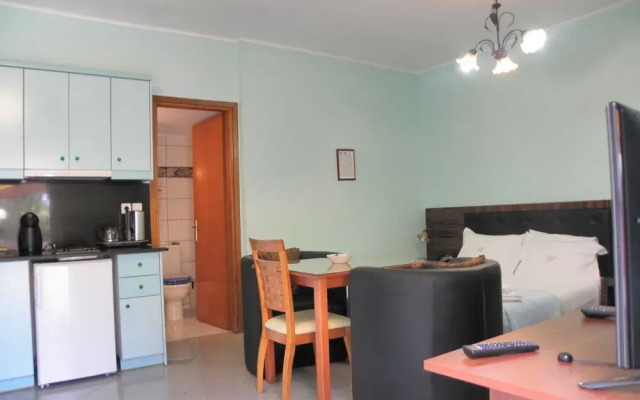 Irida Resort Suites
