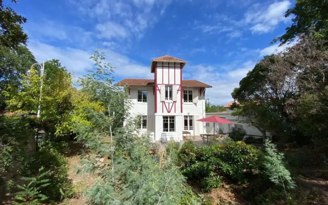 Villa Arcachon, 9 pièces, 8 personnes - FR-1-374-33