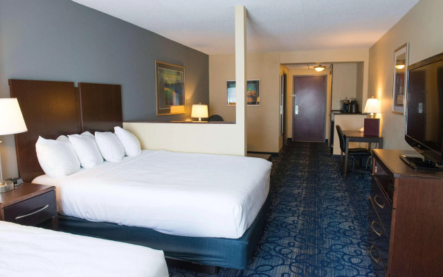 Best Western Plus Waynesboro Inn & Suites Conference Center