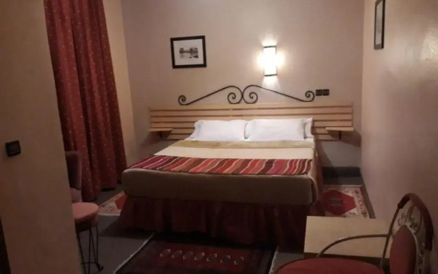 Hotel Royal