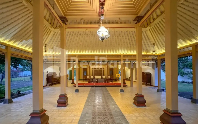 Ndalem Joglo Kawijayan Syariah Mitra RedDoorz
