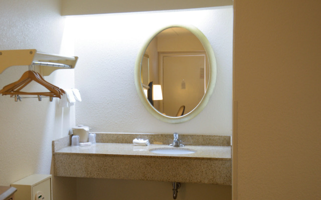 Red Roof Inn Lafayette, LA