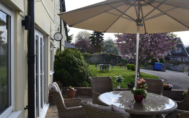 The Lawns Tea Room and B&B