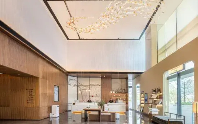 Yibin Lingang University City Convention and Exhibition Center Atour Hotel