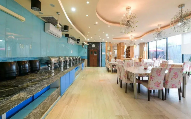 OYO 143 Dday Resotel Pattaya Hotel