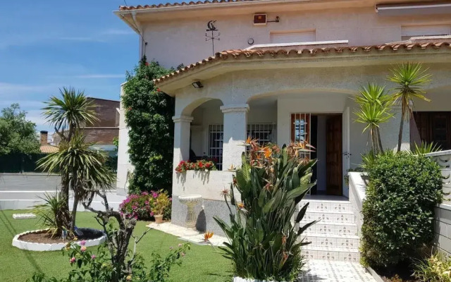 Casa Fragata con Jardin y Vista Mar - 102D