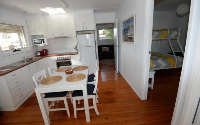 Sea-Esta @ Inverloch