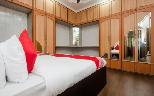 OYO 13601 Madam Re Hospitality Bhandup