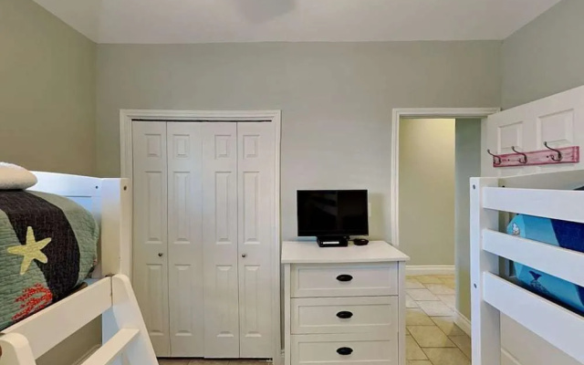 Sandy Starfish by Silver Sands Vacation Rentals