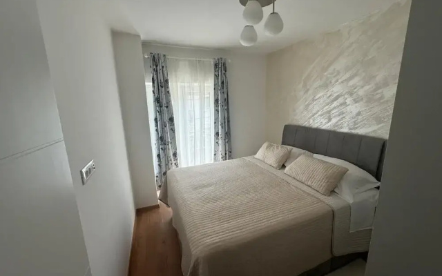 Angelas Apartments