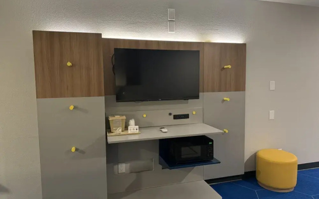 Microtel Inn And Suites Independence
