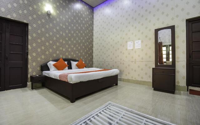 OYO 75830 Hotel Rajpur Resort