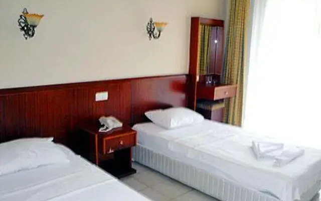 Feronia Hills Hotel