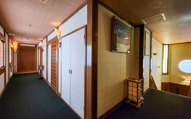 KINSEIKAN Grace Court Realis