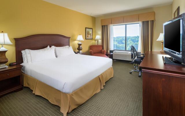 Holiday Inn Express Hotel & Suites Lexington NW-The Vineyard, an IHG Hotel