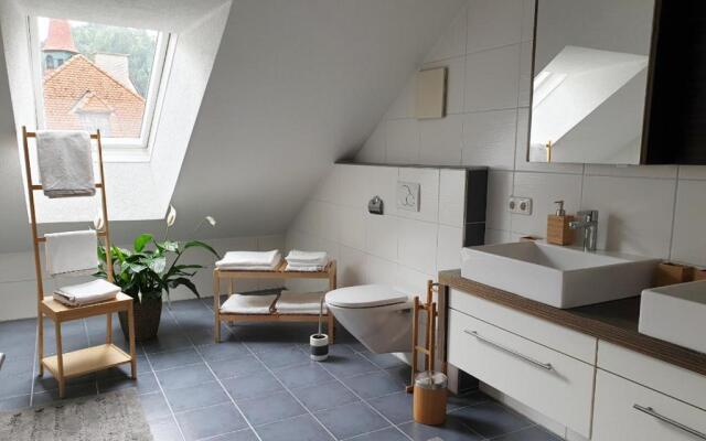 Dachgeschoss-Apartment in Landeck - 140m²