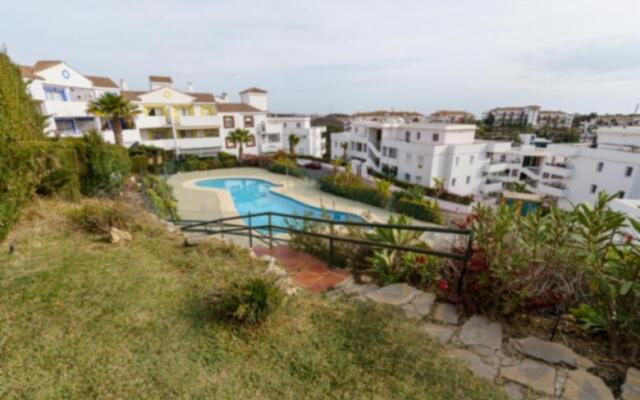 CT 129 - Colina of Riviera - Pool & Garden