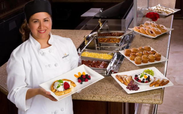 Ayres Hotel & Spa Mission Viejo – Lake Forest