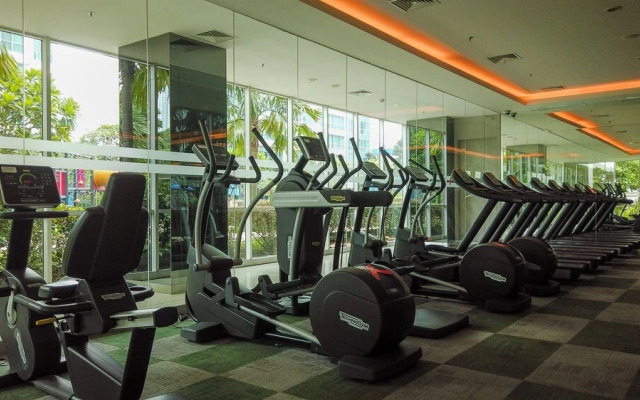 Cozy 1BR with Workspace at Setiabudi Skygarden Apartment
