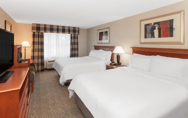 Holiday Inn Express Hotel & Suites Tilton - Lakes Region