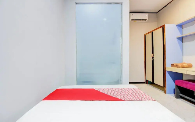 Hotel O Stasiun Tegal Near Alun-Alun  Formerly Ameera Guest House