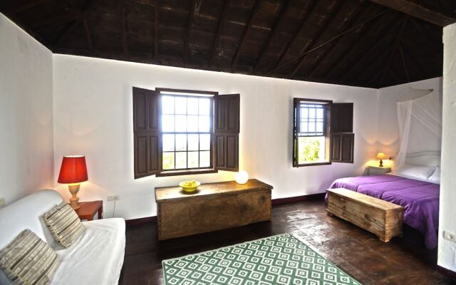 Casa Rural Herenio by Isla Bonita