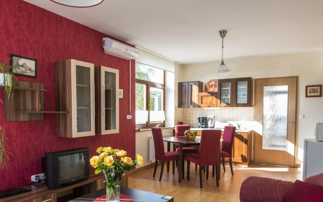 Feng Shui Wellness Apartmanhaz Heviz