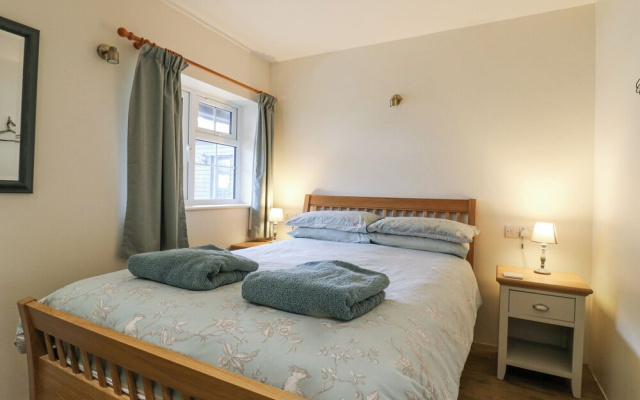 B&B 3