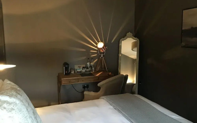 The Lion Hotel - Pub & Restaurant