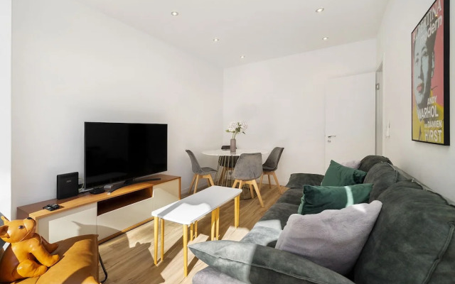 Suburban Serenity Family Home With Pool