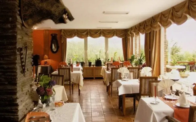 Hostellerie Doux Repos