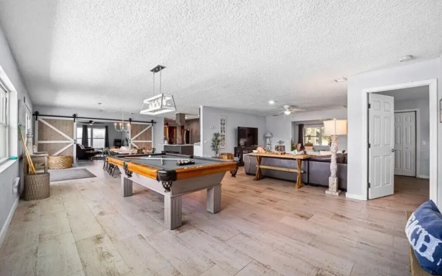 Canal Front Beach Home, Private Pool