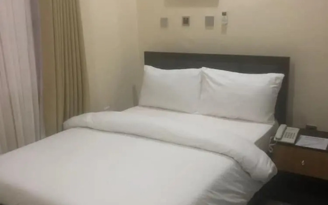 Winthrop Suites